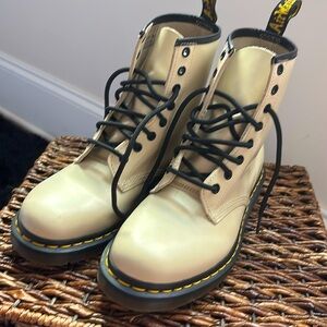 Beige Dr. Martens